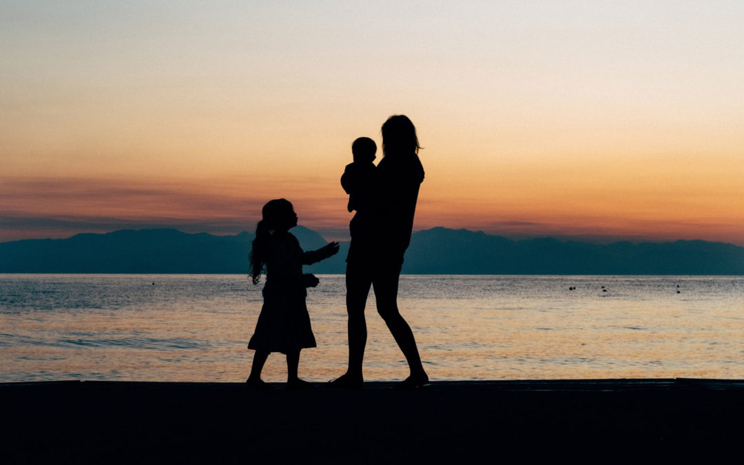Serious dating as a single parent?  Advice from Julie, therapist